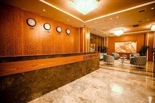 Regal Inn Badamdar Hotel