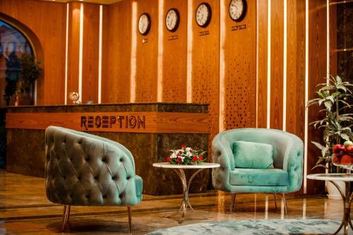 Regal Inn Badamdar Hotel
