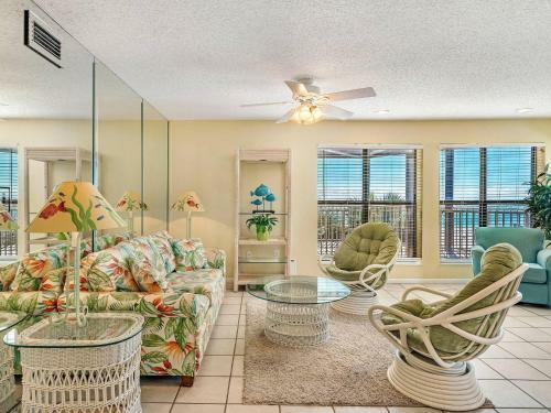 Sandpiper Beachfront Condos By Bender Vacation Rentals