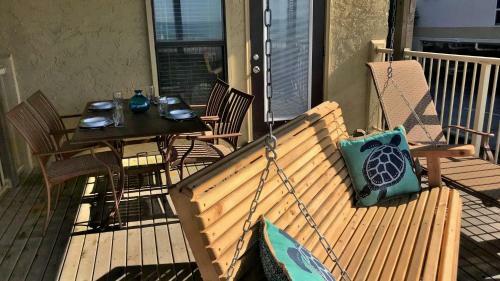 Sandpiper Beachfront Condos By Bender Vacation Rentals
