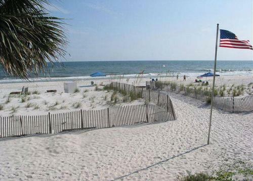 Sandpiper Beachfront Condos By Bender Vacation Rentals