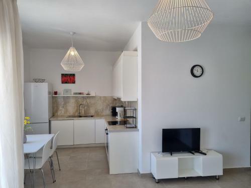 Perla Apartment In Lalzit Bay - 146
