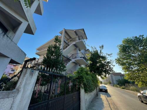 Vivo Apartment