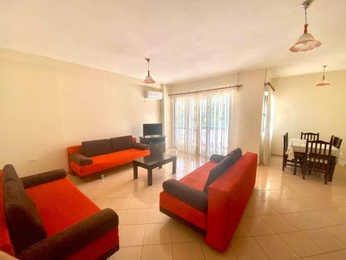 Rusi Apartments