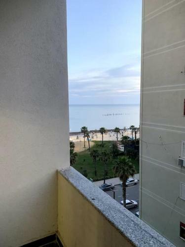 Modern Sea View Apartment Duress Center