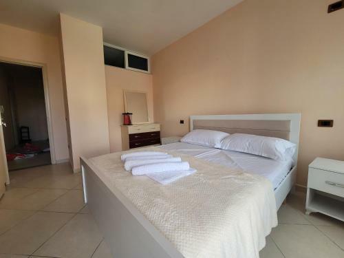 Roy Apartament