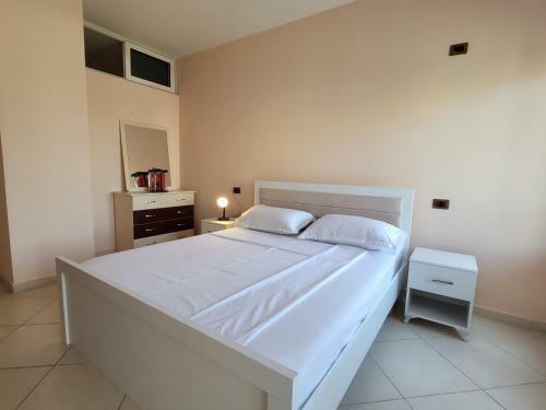 Roy Apartament