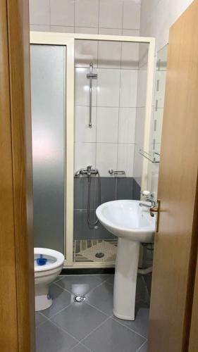 Edoni?s Apartments