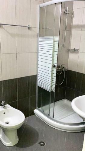 Edoni?s Apartments