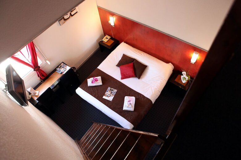 Hotel Gil De France