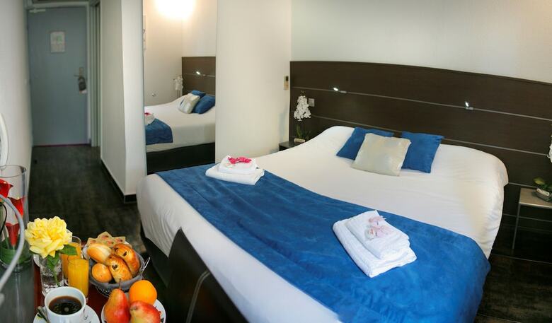Hotel Gil De France