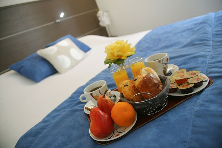 Hotel Gil De France