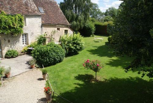 Manoir De La Pataudi�re B&B