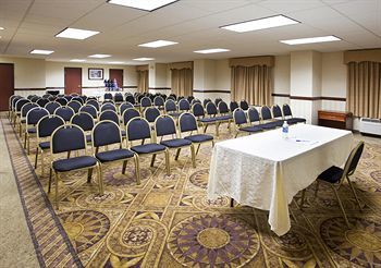 Holiday Inn Express Hotels And Suites Toledo-oregon