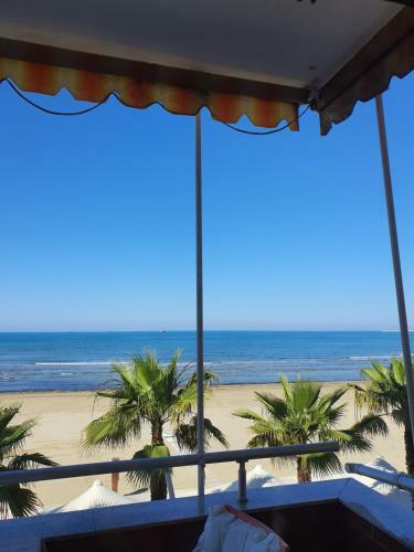 Palmas Seaside Apartment
