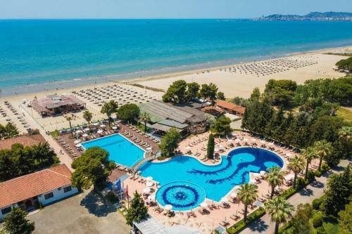 Belix Seaview Apartments