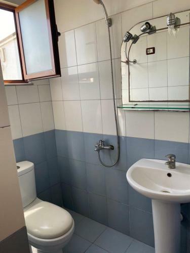 Hostal Guest House Begaj