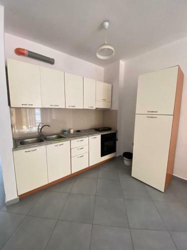 Ares Apartment