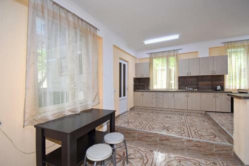Bzhni Guest House