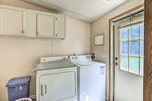 Charming Countryside Home With Covered Porch!