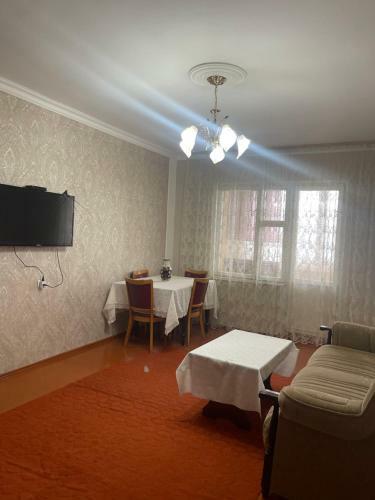 Lh House