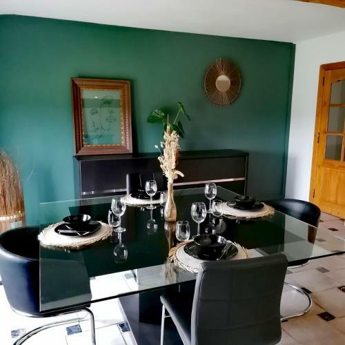 Apartamento Au-del� Du Portail