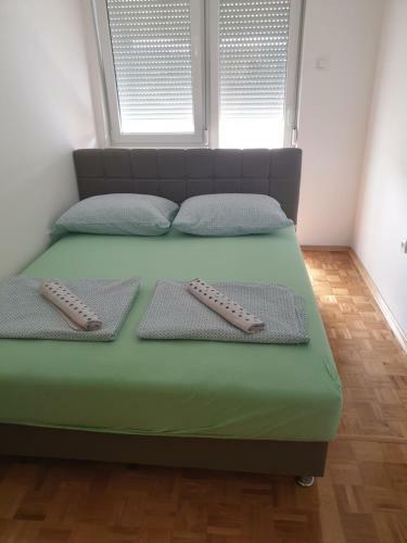 Elena Apartman