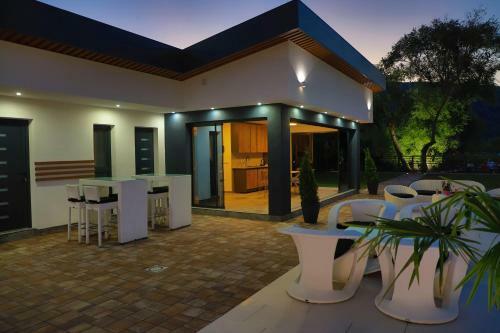Villa Mermaid Of UNA