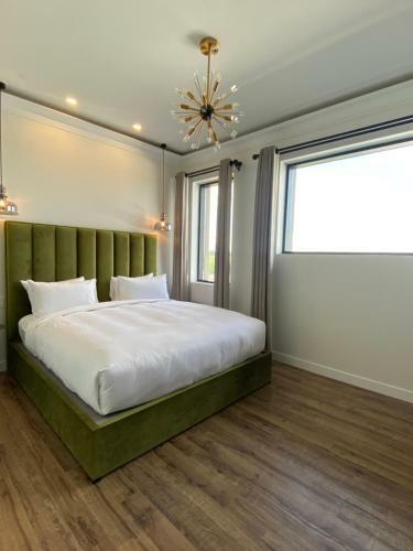 Hotel Mount Alverno Luxury Resorts