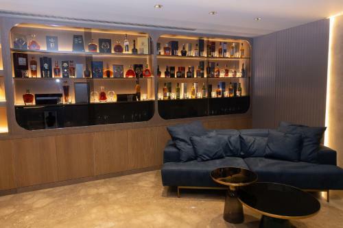 Prado Luxury Hotel