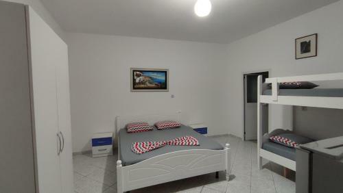 Hostal Summer Rooms