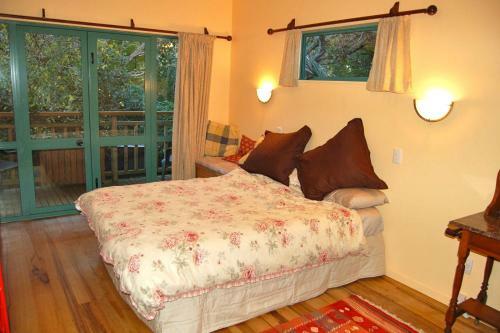 The Blue Penguin - Kuaotunu Holiday Home