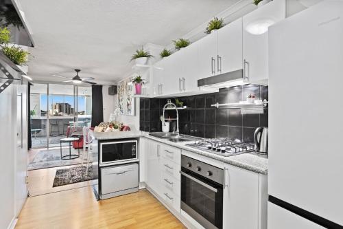 Apartamento Stellar Location With Parking And Pool Access