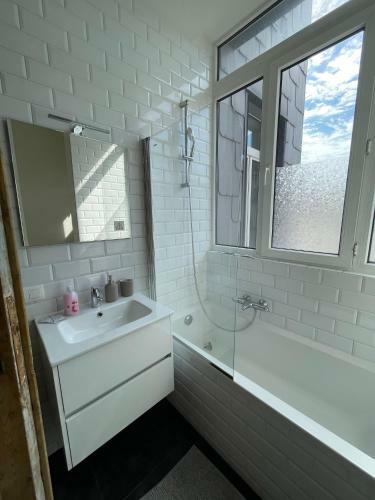 New* Boho Apartment Antwerp South