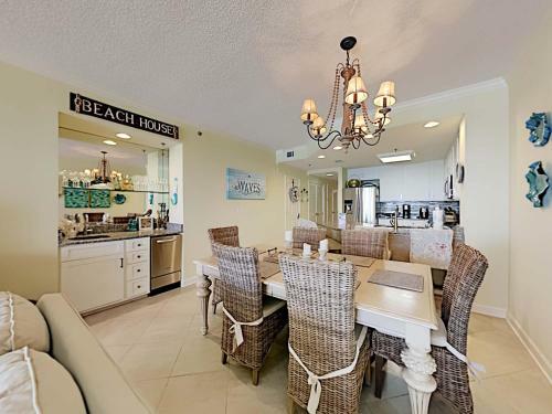 Apartamento The Enclave #1006