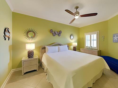 Apartamento The Enclave #1006