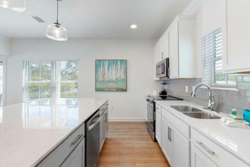 Boujee Beach By Gold Star Vacation Rentals