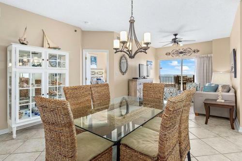 Tidewater Unit 208