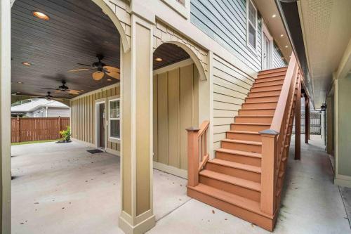Bear Pt Pet Friendly Retreat