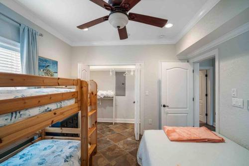 Bear Pt Pet Friendly Retreat