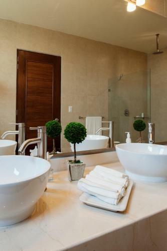 Hotel Ysuri Bucer�as