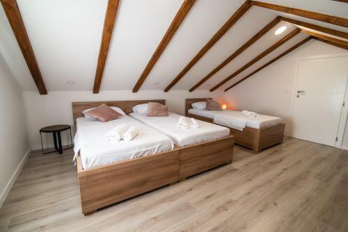 Villa Tia - With Private Pool