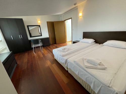 Private Apartments In Bellevue Residence