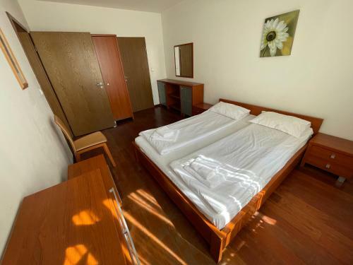 Private Apartments In Bellevue Residence