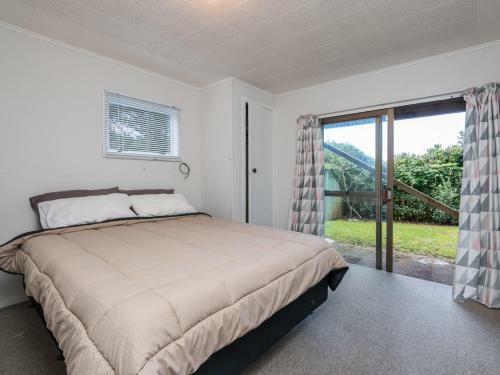 Dunes On Devon - Mangawhai Holiday Home