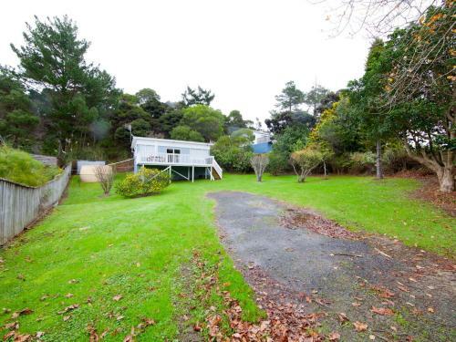 Lemon Tree Cottage - Mangawhai Holiday Home