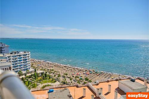 Luxury 3 Bedroom Apartment By Easystay