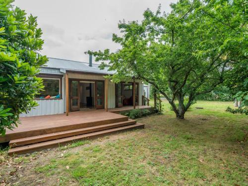 Matapouri Hideaway - Matapouri Holiday Home
