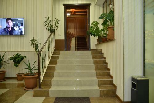 Hotel Khrchit