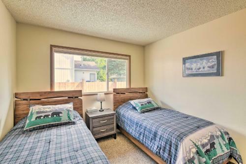 Modern Anchorage Townhome 8 Mi To Downtown!